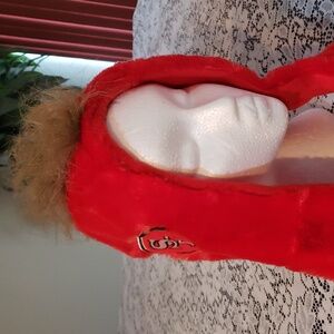 San Francisco 49ers Red Furry Hat Scarf with Pockets.